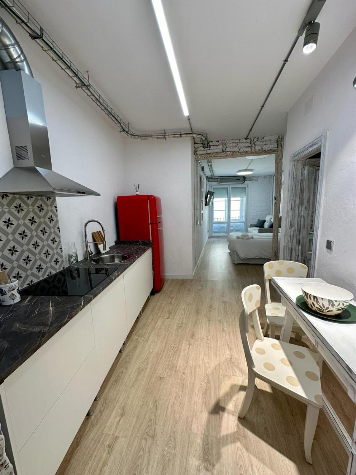Apartamentos Carolina By Gaiarooms Leon Ngoại thất bức ảnh