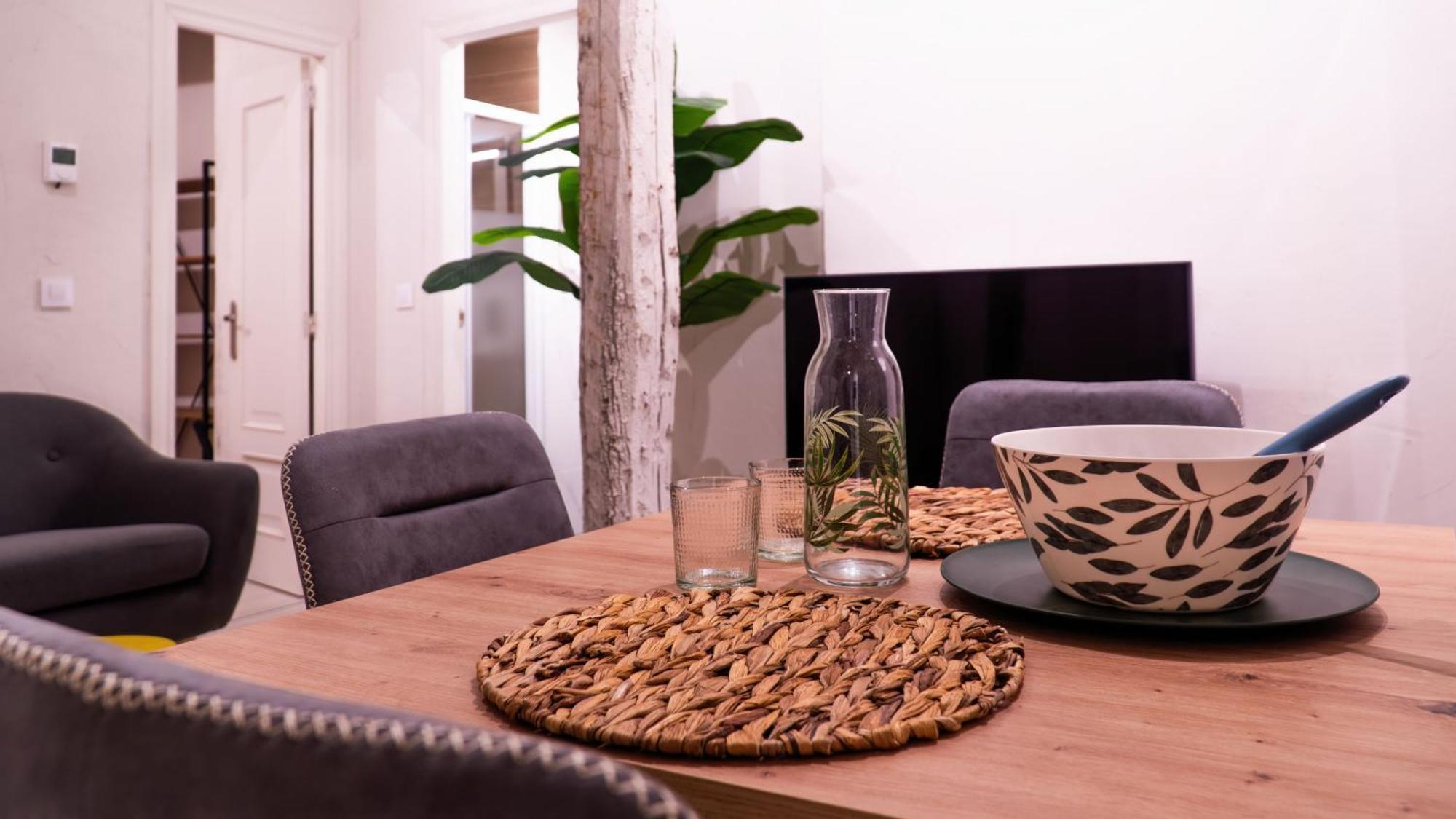 Apartamentos Carolina By Gaiarooms Leon Ngoại thất bức ảnh